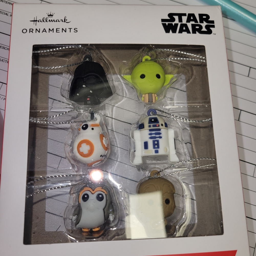 Disney Star Wars Mini Christmas Ornament Set NEW